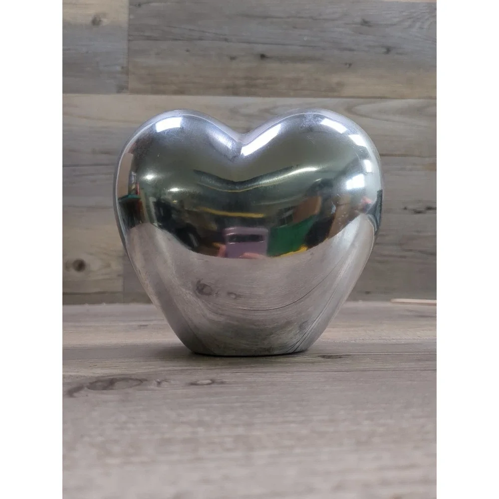 Nima Oberoi Lunares Polished Aluminum Heart‎ Vase Pen Holder